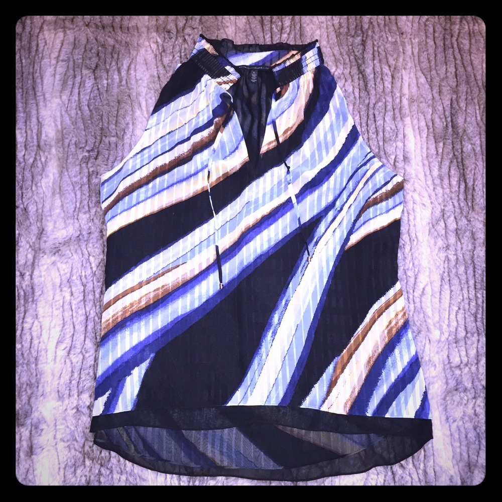 ❤️White House Black Market WHBM sleeveless blouse